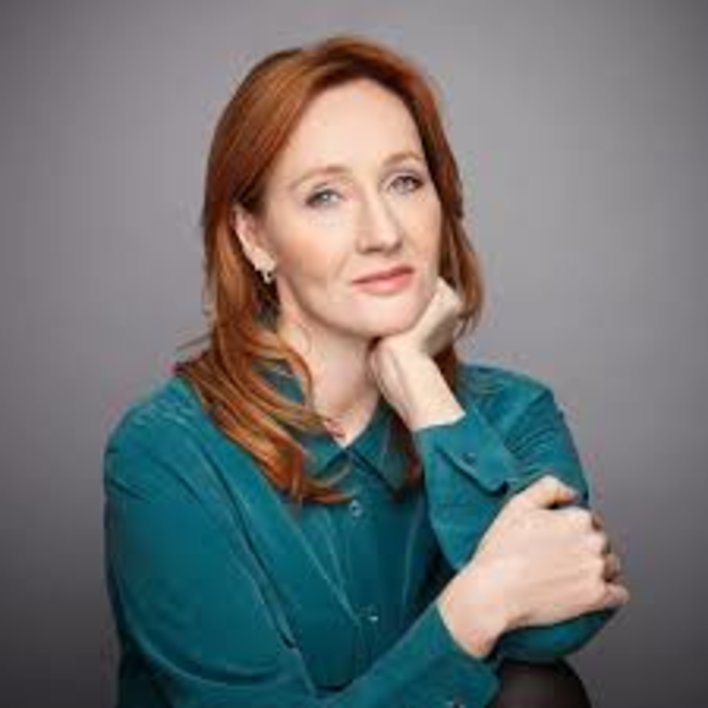  A bioagraphy of J.k Rowling